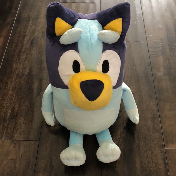 Bluey Plush - Picture 2 of 5